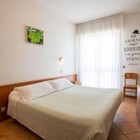 Eco-Hotel Edy Chianciano Terme Bagian luar foto