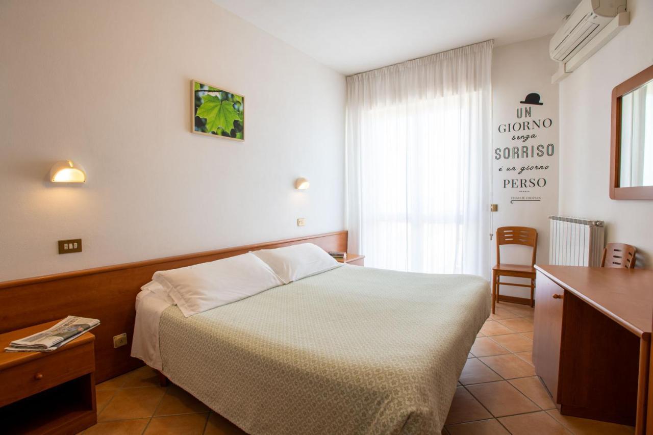 Eco-Hotel Edy Chianciano Terme Bagian luar foto