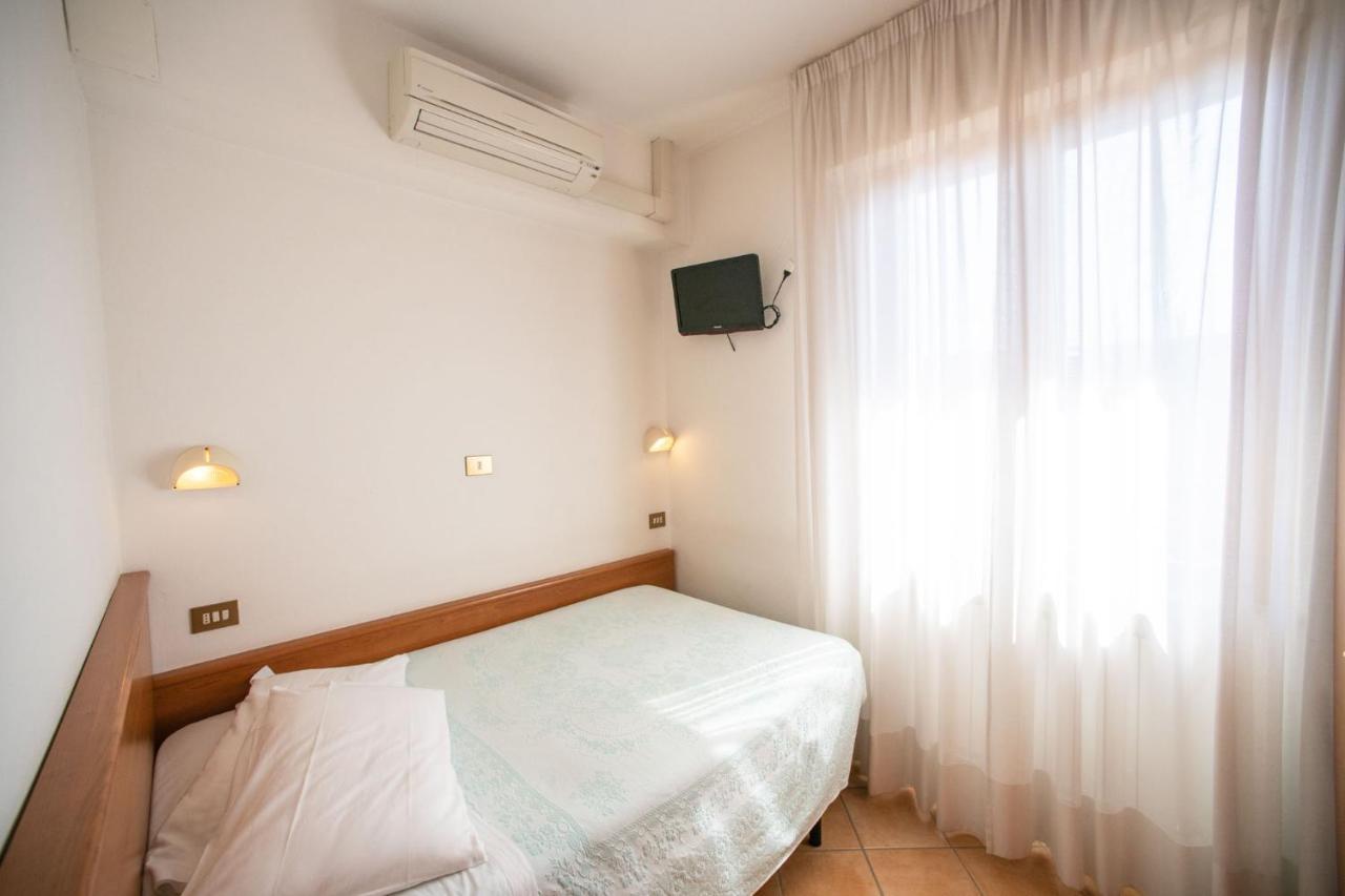 Eco-Hotel Edy Chianciano Terme Bagian luar foto