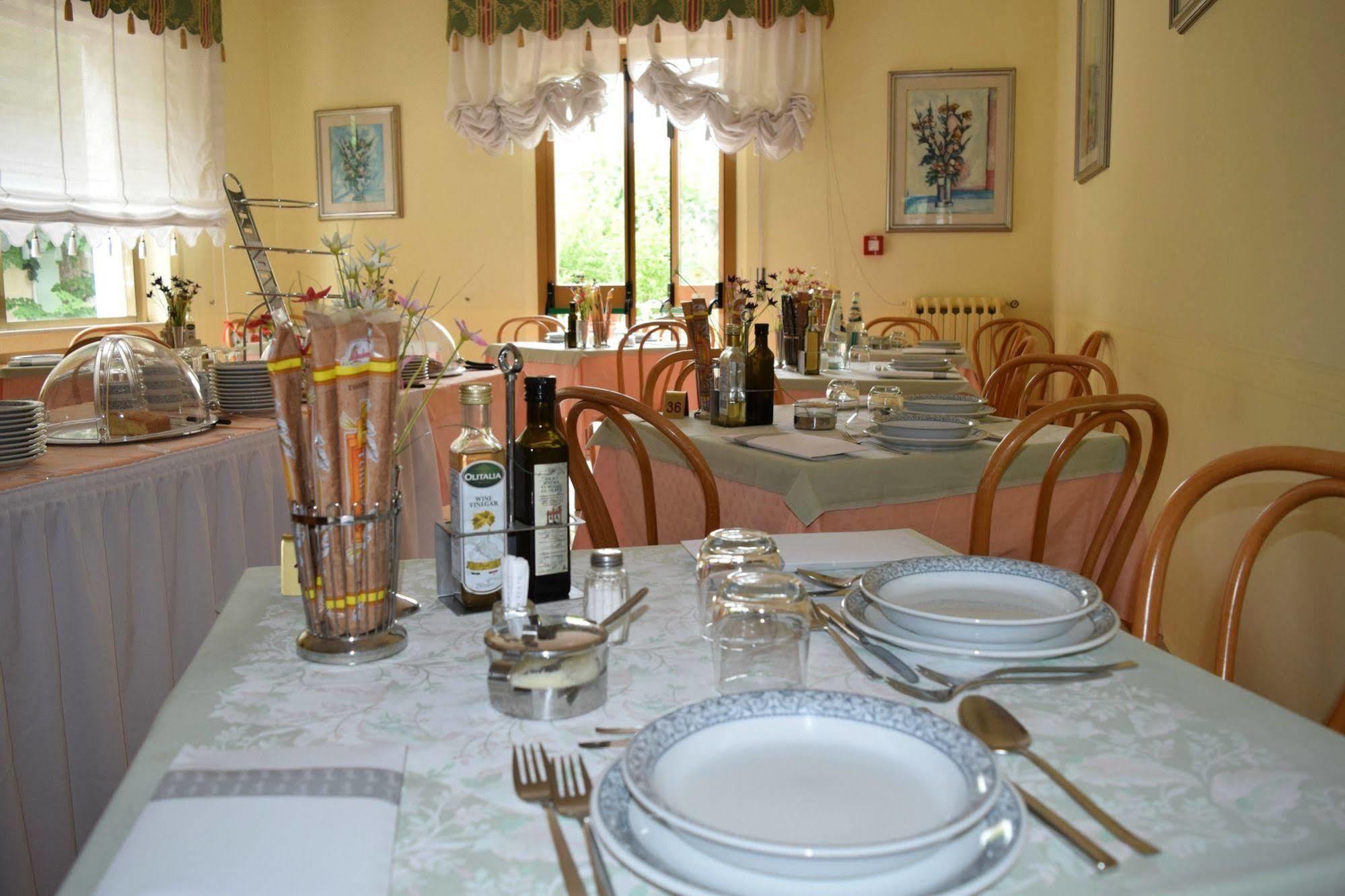 Eco-Hotel Edy Chianciano Terme Bagian luar foto