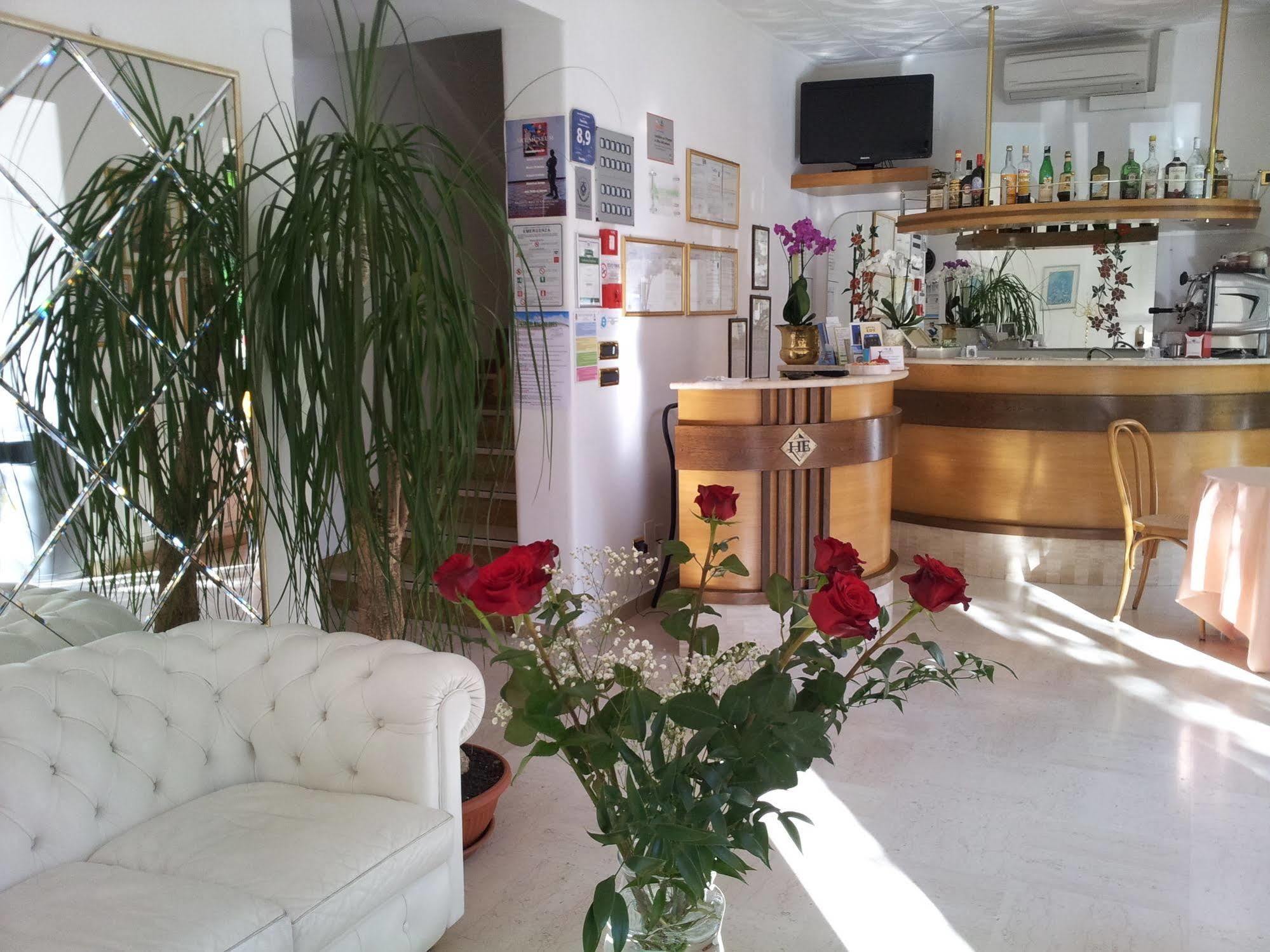 Eco-Hotel Edy Chianciano Terme Bagian luar foto